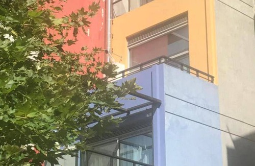 Metaxourgio Apartment | 165 m² Serviced apartment ∙ 3 bedrooms ∙ 6 guests