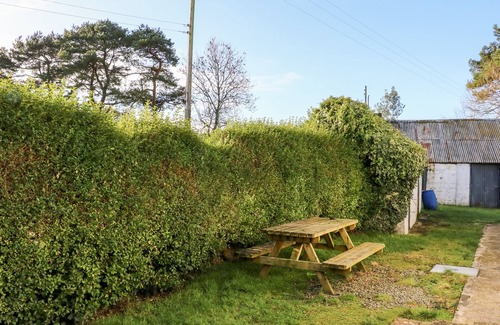 Omagh Cottage | 17 Buninver Road