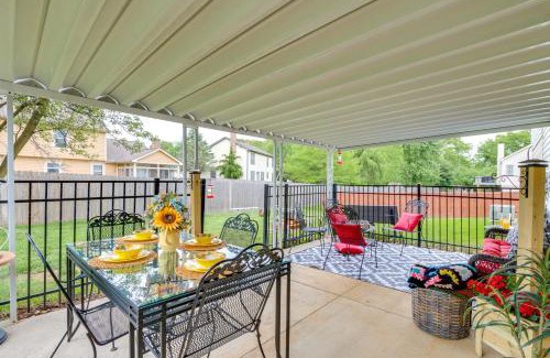 Pickerington House | 17 Mi to Columbus Pickerington Home with Fire Pit!