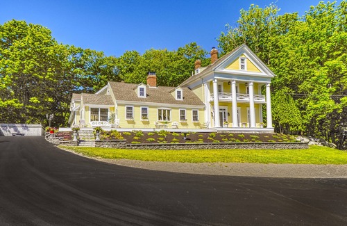 Orland House | 1790 Historic home on the Narramissic River in Orland Village