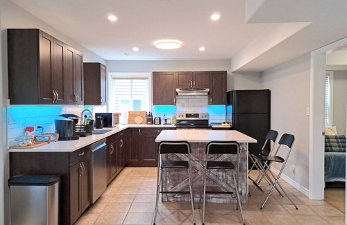 Promontory House | ❤️️180° Valley Vista - Powerful AC | 1G Fast Wifi | Pet-Friendly | Scenic Trails