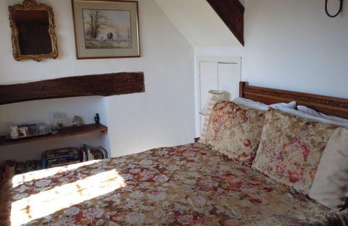 Bradford-on-Avon Bed & Breakfast | 189 April Cottage