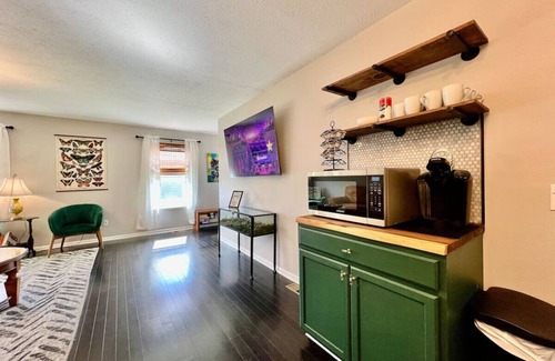 Monroe House | 190 Overbrook Drive · Swanky Swango's Dream Home by Jess