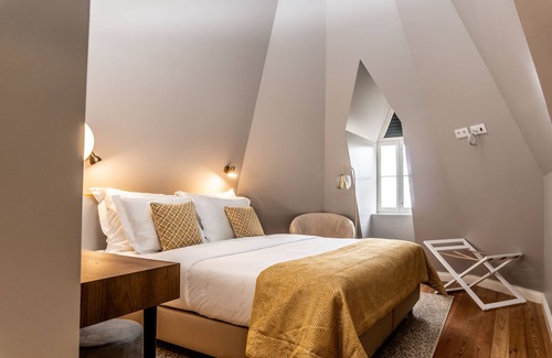 Ponta do Sol Hotel | 1905 Zino's Palace