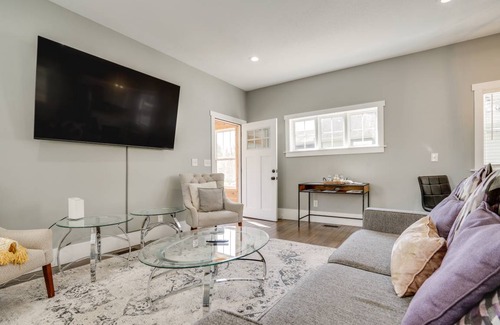 Southwest Minneapolis House | 195 m² House ∙ 3 bedrooms ∙ 9 guests