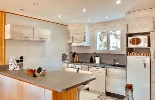 Font-Romeu-Odeillo-Via Apartment | 1966 Appartement Cosy à Font Romeu parking couvert