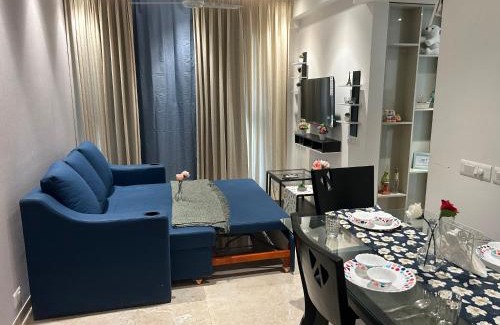 Hiranandani Gardens Apartment | 1BHK in Hiranandani Powai E - SKY HOMES