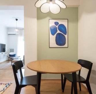 Thissio Apartment | 1BR Thiseio Charm - 10 Minutes From Acropolis