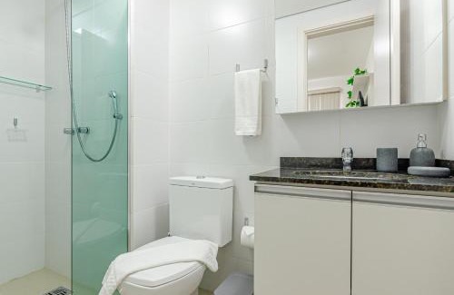 Reboucas Apartment | 1Q Completo Próx Pequeno Príncipe, Muito Estiloso by UROOMS