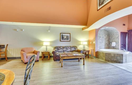 Wisconsin Dells Apartment | 1st-Floor Chula Vista Resort Condo with Patio!