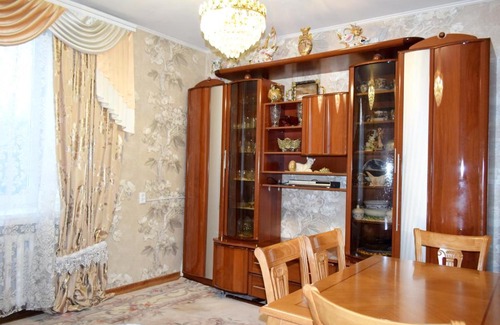 Kirovskiy Apartment | 2-х комнатная квартира, изолированные комнаты, на площади Маркса