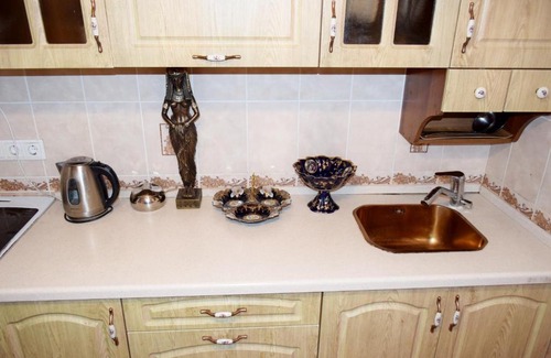 Kirovskiy Apartment | 2-х комнатная квартира, изолированные комнаты, на площади Маркса