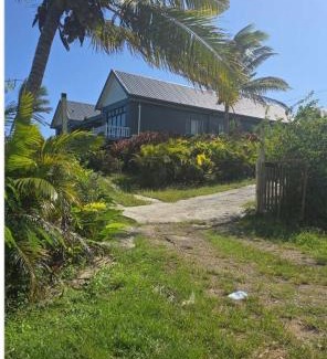 Cuvu Villa | 2 bdrm spacious Villa with pool