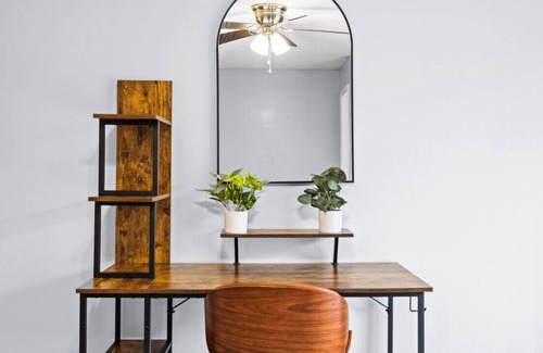 Concord Condo | 2 bed/2 Full Bath+Washer and Dryer and Com Kitchen