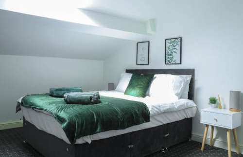 Bradford Apartment | 2 Bed - City Centre Flat - Bradford - Ideal for Relocation, Family Getaway or Working Professionals