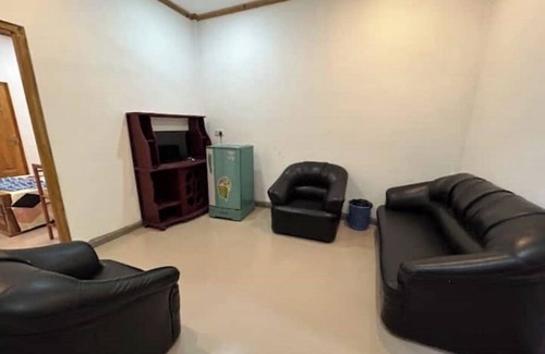 Jaffna Cabin | 2 Bed first floor AC house With Free parkingnn