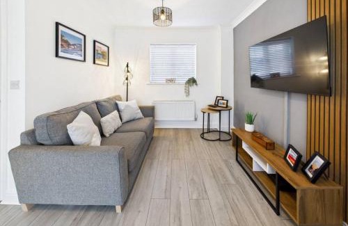 Port Talbot House | 2 Bed Home Port Talbot - Perfect For Contractors & Long Stays