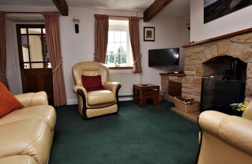 Eyam House | 2 Bed in Eyam PK812
