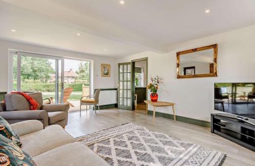 Horsebridge House | 2 Bed in Hailsham 89416