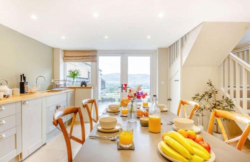 Llandrillo House | 2 Bed in Llandrillo 88598