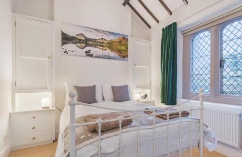 Lorton House | 2 Bed in Lorton SZ492