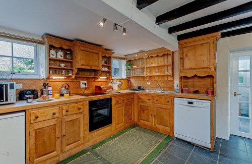 Machynlleth House | 2 Bed in Machynlleth 93078