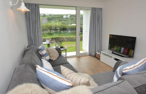 Mawgan Porth House | 2 Bed in Mawgan Porth 43204