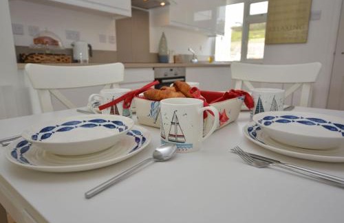 Mawgan Porth House | 2 Bed in Mawgan Porth 43204