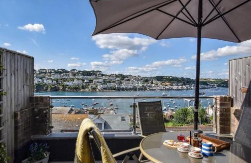 Polruan House | 2 Bed in Polruan 75740