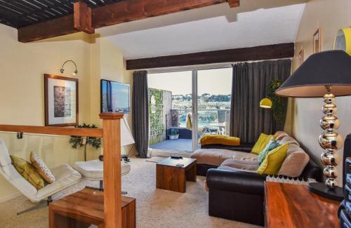 Polruan House | 2 Bed in Polruan 75740