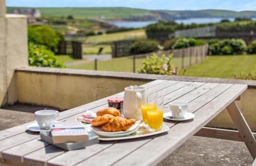 Thurlestone House | 2 bed property in Thurlestone WDELV