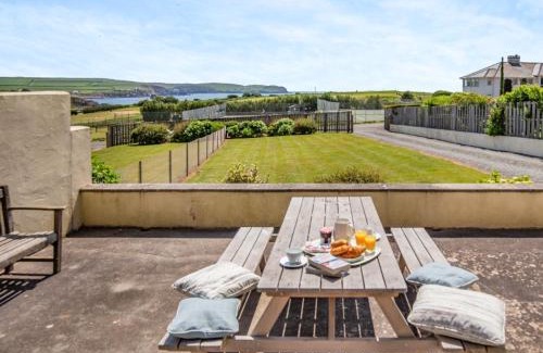 Thurlestone House | 2 bed property in Thurlestone WDELV