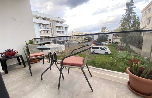 North Nicosia Apartment | 2 Bedr & 3 Beds & open plan Kitch & 1 Bathr & Close all amenities & AC all rooms