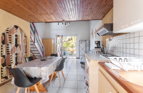 Roquefort-des-Corbieres Cottage | 2-Bedroom Gite, Air Conditioning, Pool, Near Sigean
