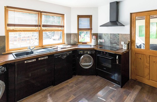 Kilmun Cottage | 2 bedroom accommodation in Ardentinny near Dunoon