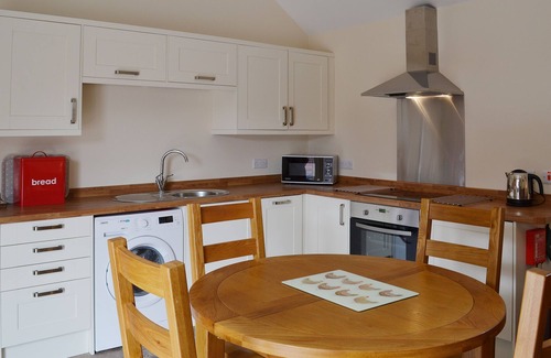 Sutton on Trent Cottage | 2 bedroom accommodation in Sutton-on-Trent