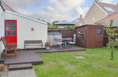 Martham Cottage | 2 bedroom accommodation in Martham, near Winterton