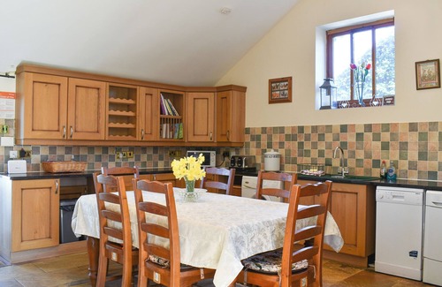 Northallerton Cottage | 2 bedroom accommodation in Scruton, near Northallerton