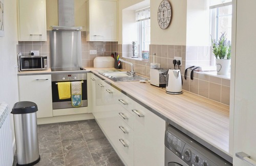 Chathill Cottage | 2 bedroom accommodation in Tynely, near Beadnell
