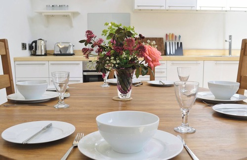 Stackpole Cottage | 2 bedroom accommodation in Valast Hill, near Stackpole