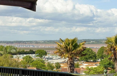 Dawlish Warren Cabin | 2 bedroom accommodation in Dawlish