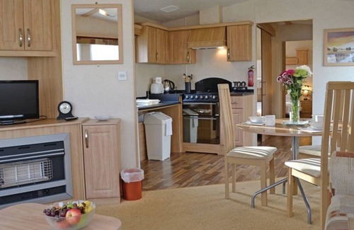 Dawlish Warren Cabin | 2 bedroom accommodation in Dawlish