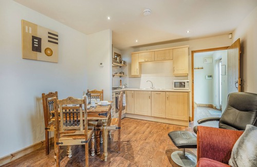 Grimsby Cottage | 2 bedroom accommodation in Holton-Le-Clay, near Cleethorpes