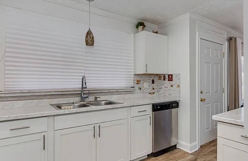 Forest City House | 2-bedroom And 2 Bath house with WiFi, AC in delightful Forest City