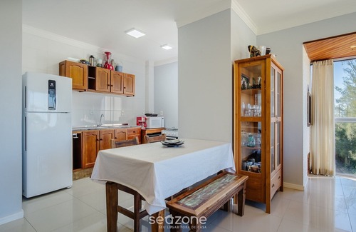 Vila Esperanca Apartment | 2 Bedroom Apartment 260m From the Beach Rib0201