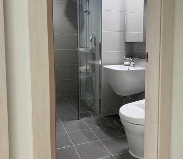 Dunchon-dong Apartment | 2-Bedroom Apartment Near Asan Medical Center