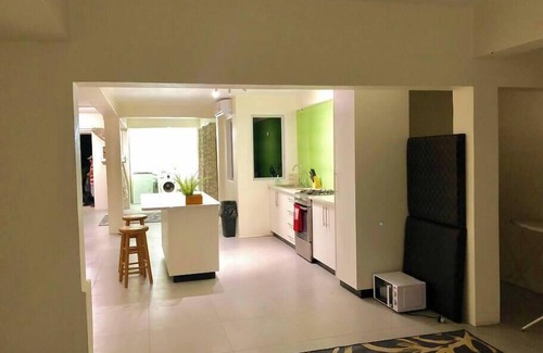 Suva Apartment | *2 Bedroom Apartment with Pool - Williamson House