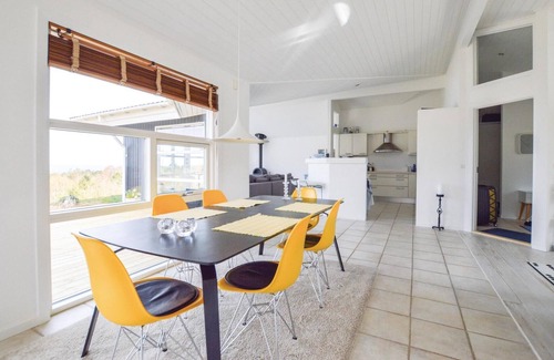 Ordrup House | 2 bedroom awesome home in Fårevejle