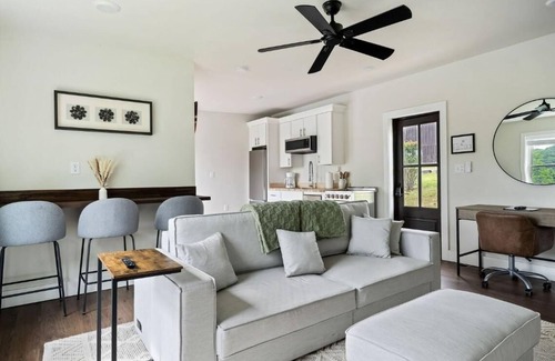 Allons Villa | 2 Bedroom Beacon Cottage 3 - Two bedrooms, one sleeper sofa and a kitchenette