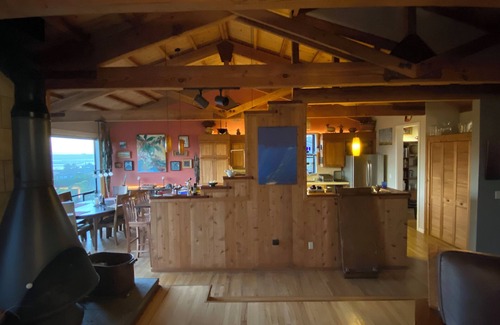 Bodega Bay House | 2-bedroom home with sunset views, hot tub, vaulted ceilings, piano, Bodega Bay